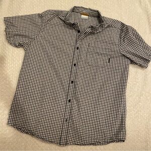CASUAL Columbia button down shirt